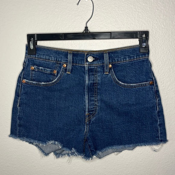 Levi's Pants - Levi’s 501 High Rise Distressed Denim Shorts W27 👖 Classic Fit